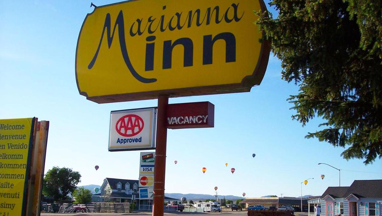 Marianna Inn แพงกวิทช์ ภายนอก รูปภาพ